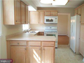 611 Kings Road Yardley, PA 19067 - Photo 4 of 6 Gallery Image 4