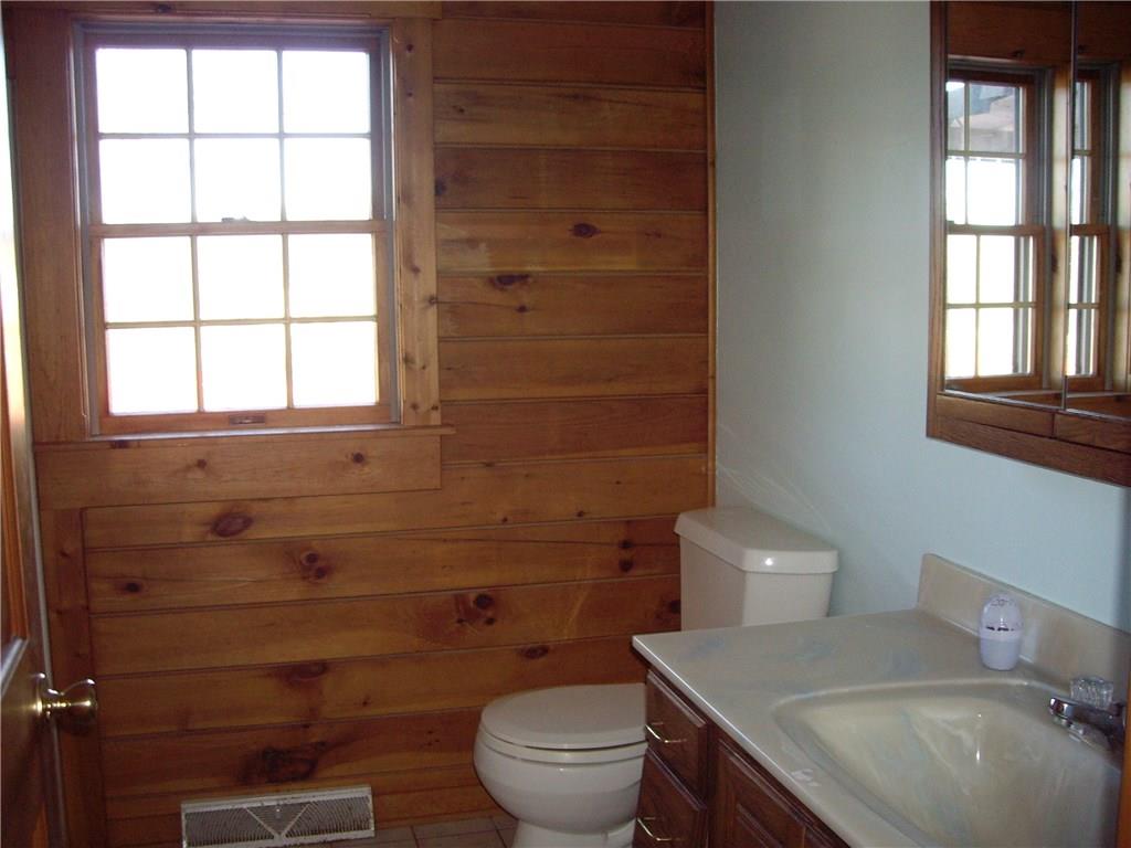 131 Ashmore Road Washington, PA 15301 - Photo 9 of 19