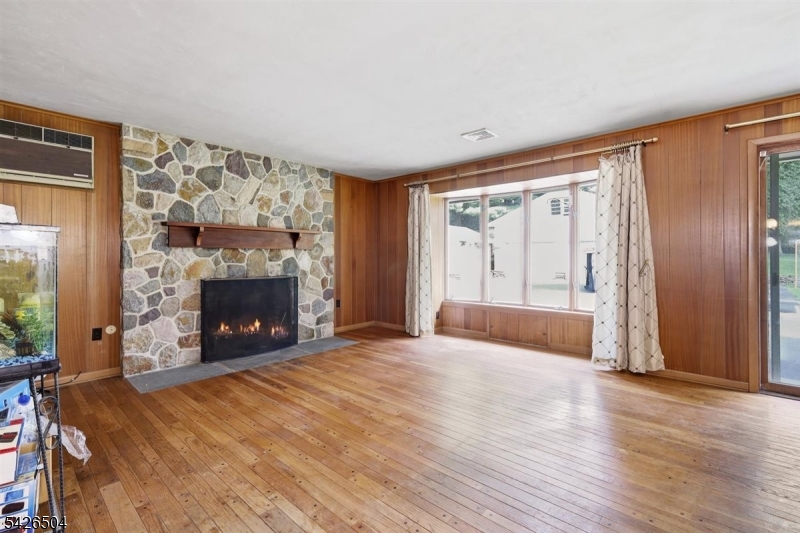 7 Essex Road Washington, NJ 07882 - Photo 15 of 36 Gallery Image 15