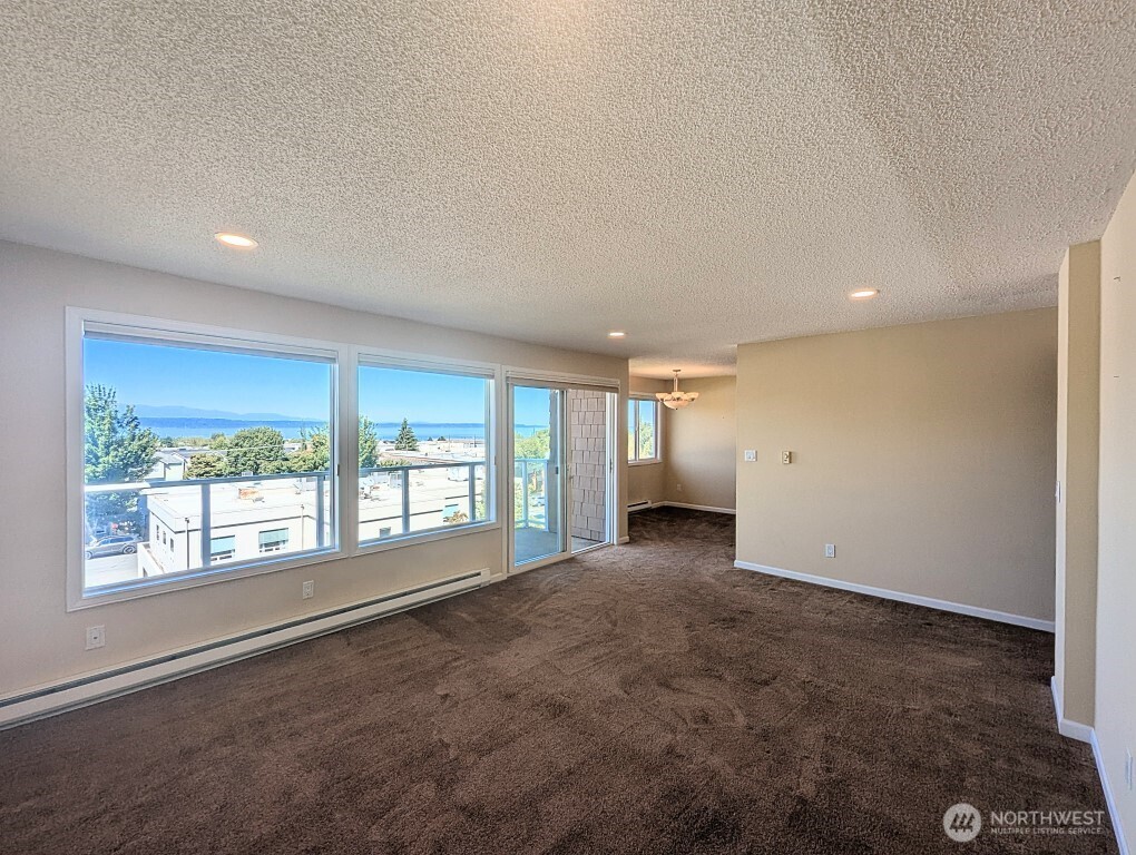 520 Maple Street, Unit 204 Edmonds, WA 98020 - Photo 14 of 20