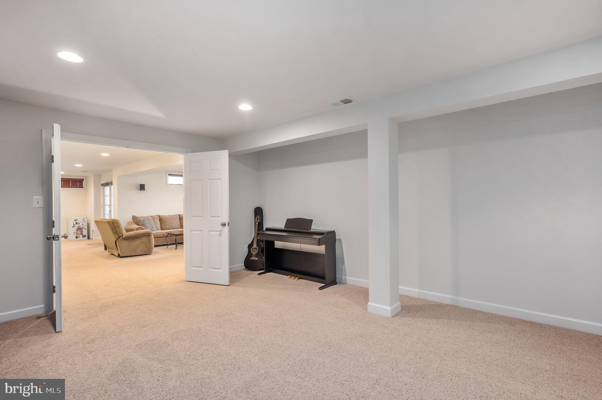 4552 Spring Run Road Warrenton, VA 20187 - Photo 36 of 39 Gallery Image 36