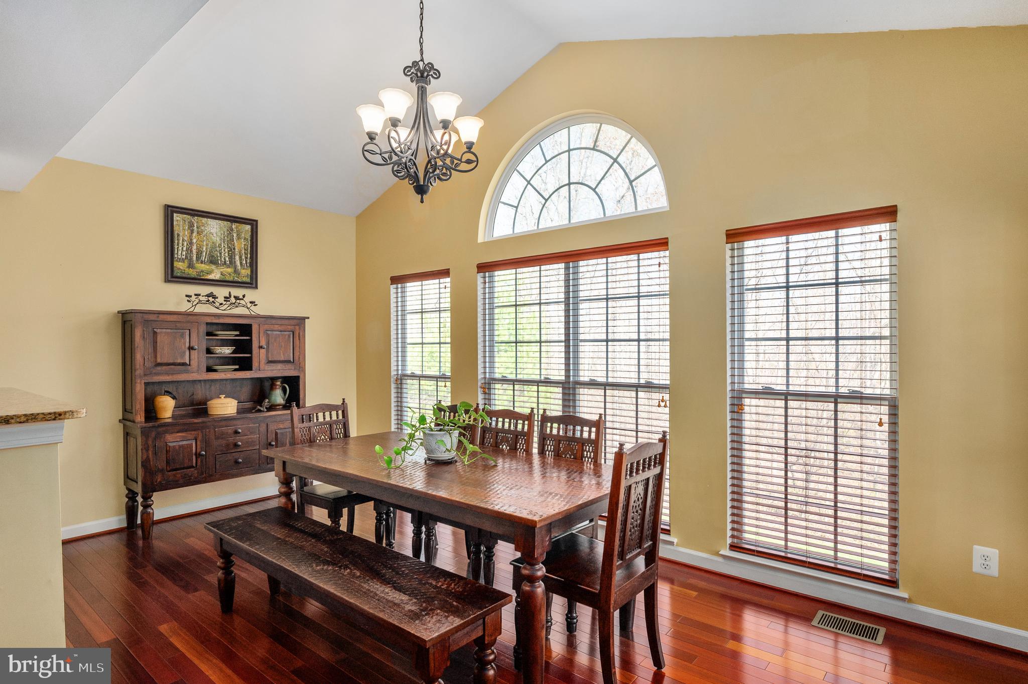 4552 Spring Run Road Warrenton, VA 20187 - Photo 10 of 39 Gallery Image 10
