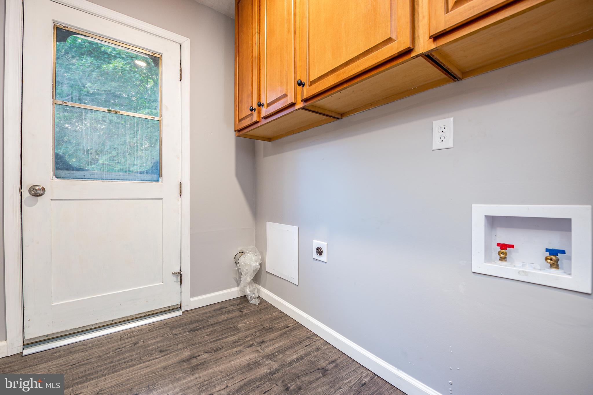 1097 Ridings Mill Road Middletown, VA 22645 - Photo 15 of 47 Updated cabinets in Laundry