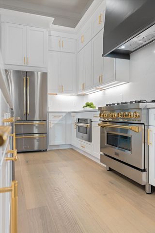 $2,280,000 | 937 South Douglas Avenue, Nashville, TN 37204