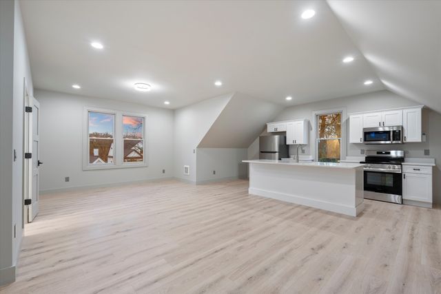 $2,280,000 | 937 South Douglas Avenue, Nashville, TN 37204