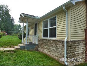 42 Star Ridge Road Canton, NC 28716 - Photo 3 of 11