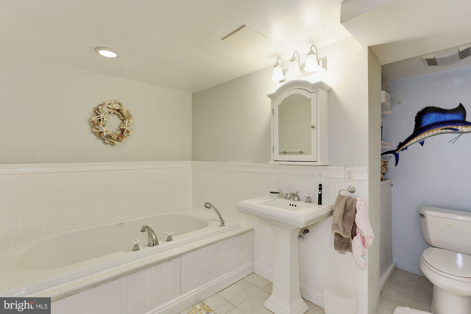 2107 Plyers Mill Road Silver Spring, MD 20902 - Photo 30 of 39