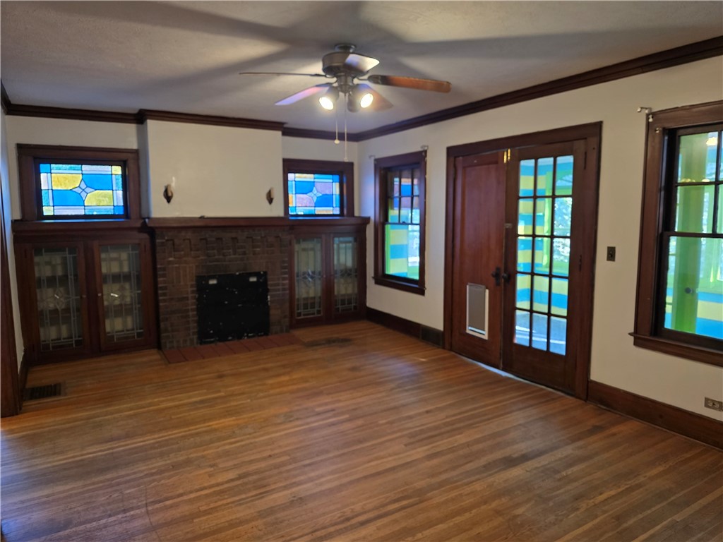 218 Congress Avenue Rochester, NY 14611 - Photo 2 of 14