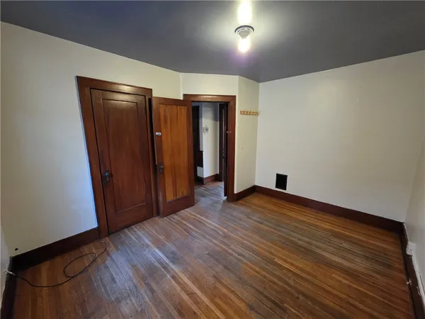 $1,200 | 218 Congress Avenue, Rochester, NY 14611