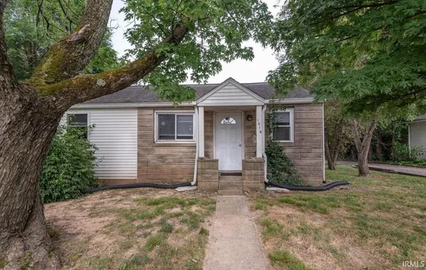 $275,000 | 1416 South Madison Street, Bloomington, IN 47403