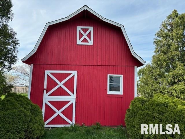29470 Saxon Road Galva, IL 61434 - Photo 20 of 23 a front view of a house with yard