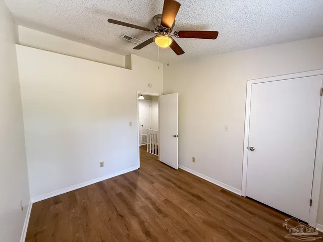 $1,250 | 424 East Burgess Road, Pensacola, FL 32504