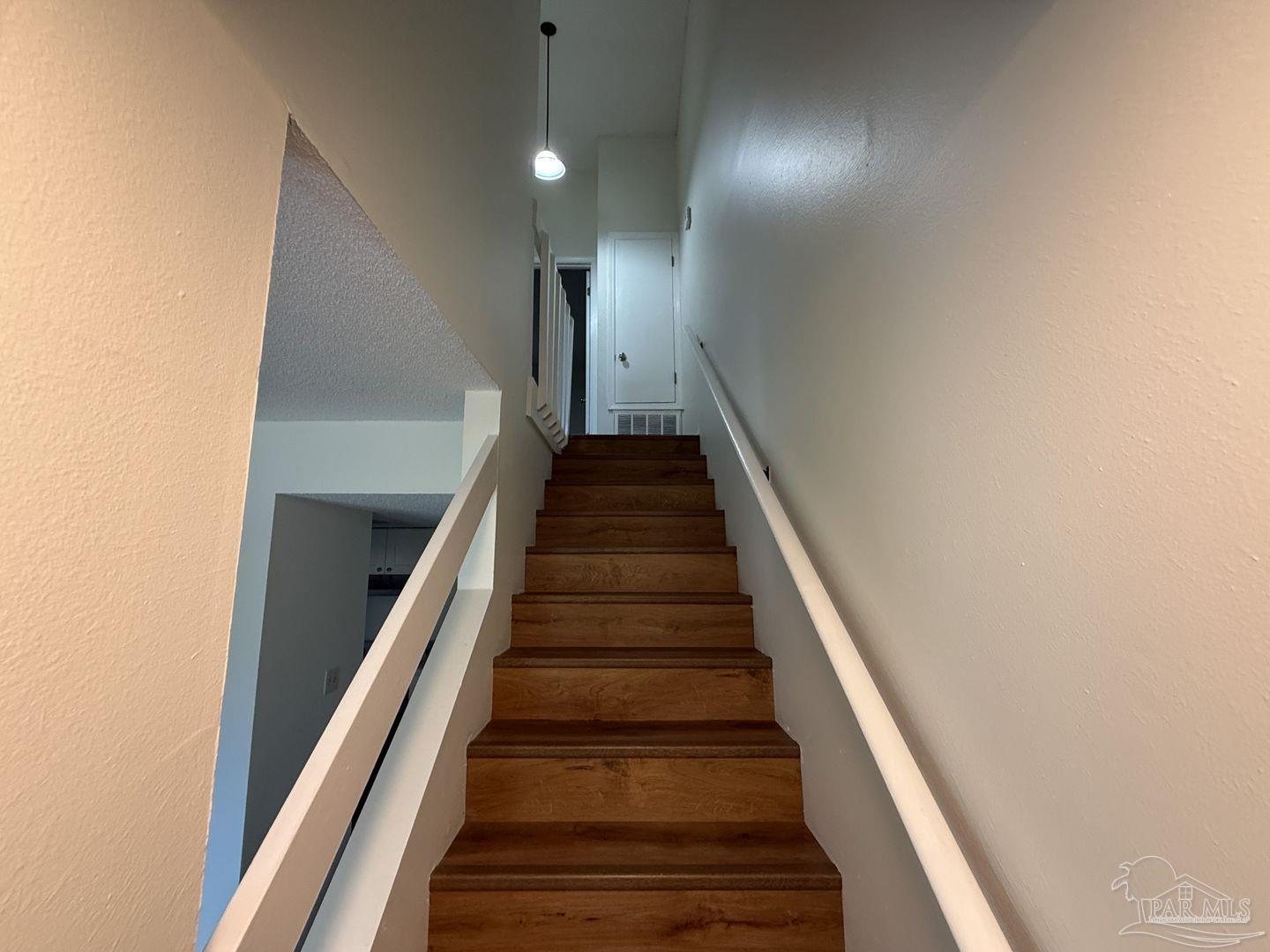 424 East Burgess Road Pensacola, FL 32504 - Photo 9 of 15