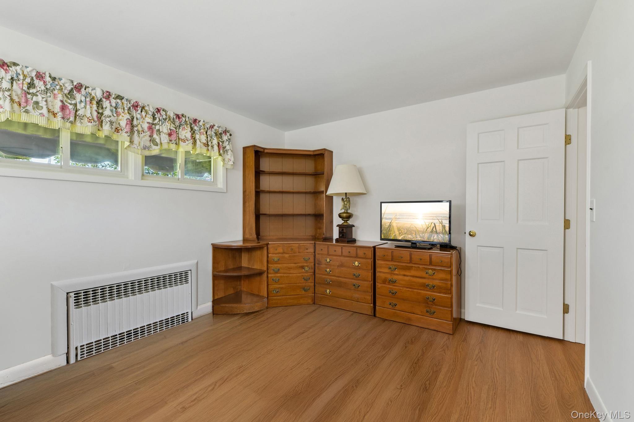 39 Shebar Drive Islip, NY 11751 - Photo 22 of 31