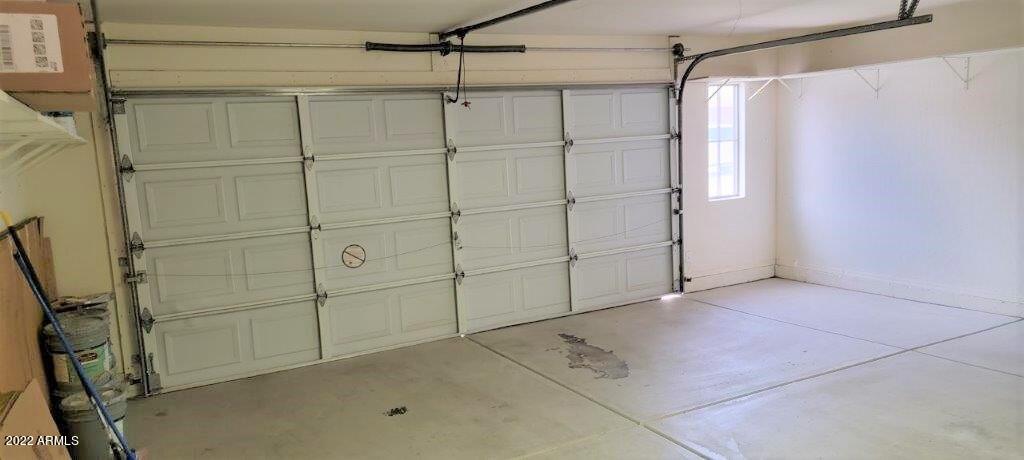 16835 South 15th Avenue Phoenix, AZ 85045 - Photo 18 of 24 a view of a garage