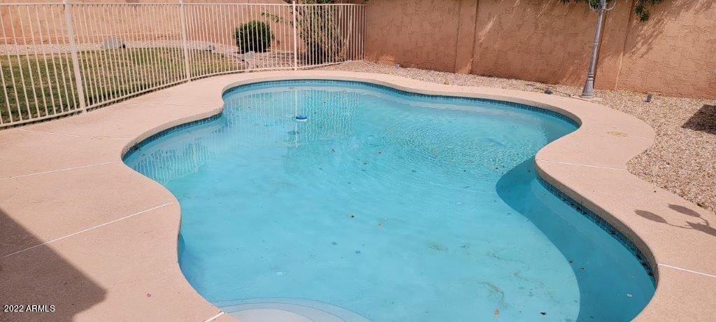 16835 South 15th Avenue Phoenix, AZ 85045 - Photo 23 of 24 a view of a swimming pool with a balcony