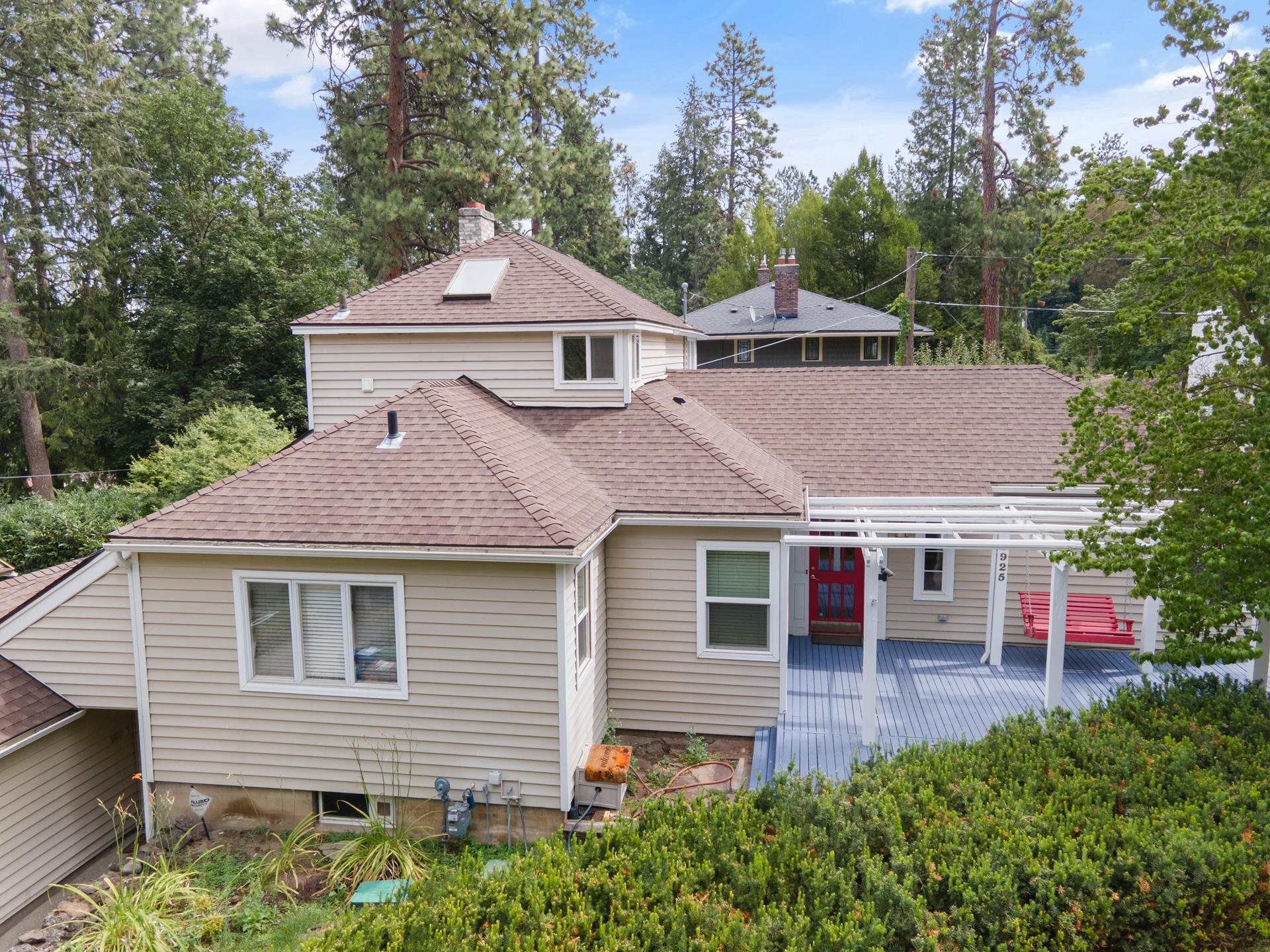 1925 South Syringa Road Spokane, WA 99203 - Photo 1 of 46 Gallery Image 1