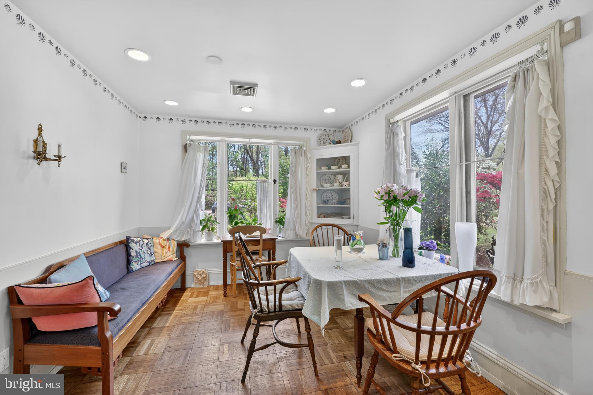 2355 Davidsonville Road Gambrills, MD 21054 - Photo 5 of 27 Breakfast Room
