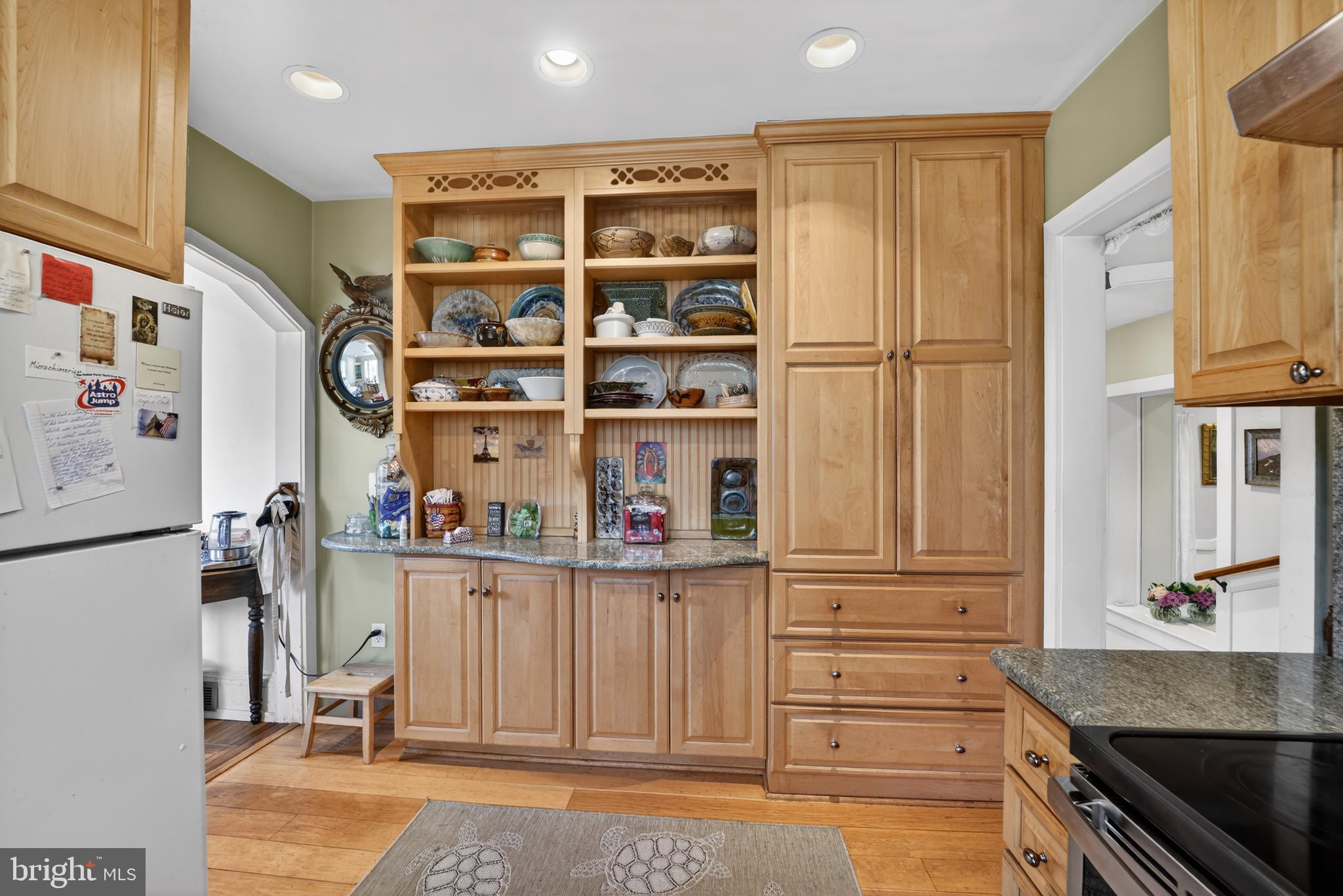 2355 Davidsonville Road Gambrills, MD 21054 - Photo 8 of 27 Kitchen