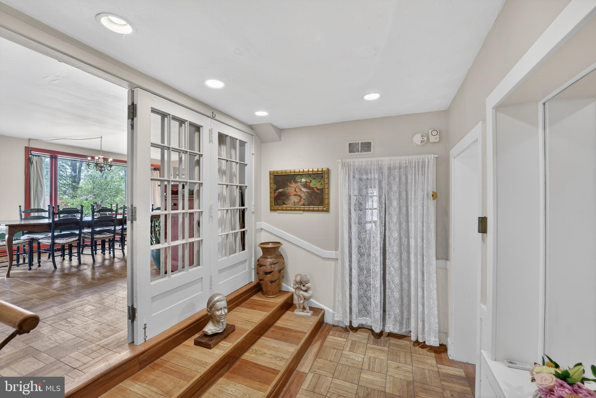 2355 Davidsonville Road Gambrills, MD 21054 - Photo 10 of 27 Foyer