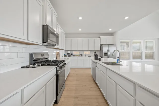 $3,300 | 1648 Tinnen House Street, Georgetown, TX 78628