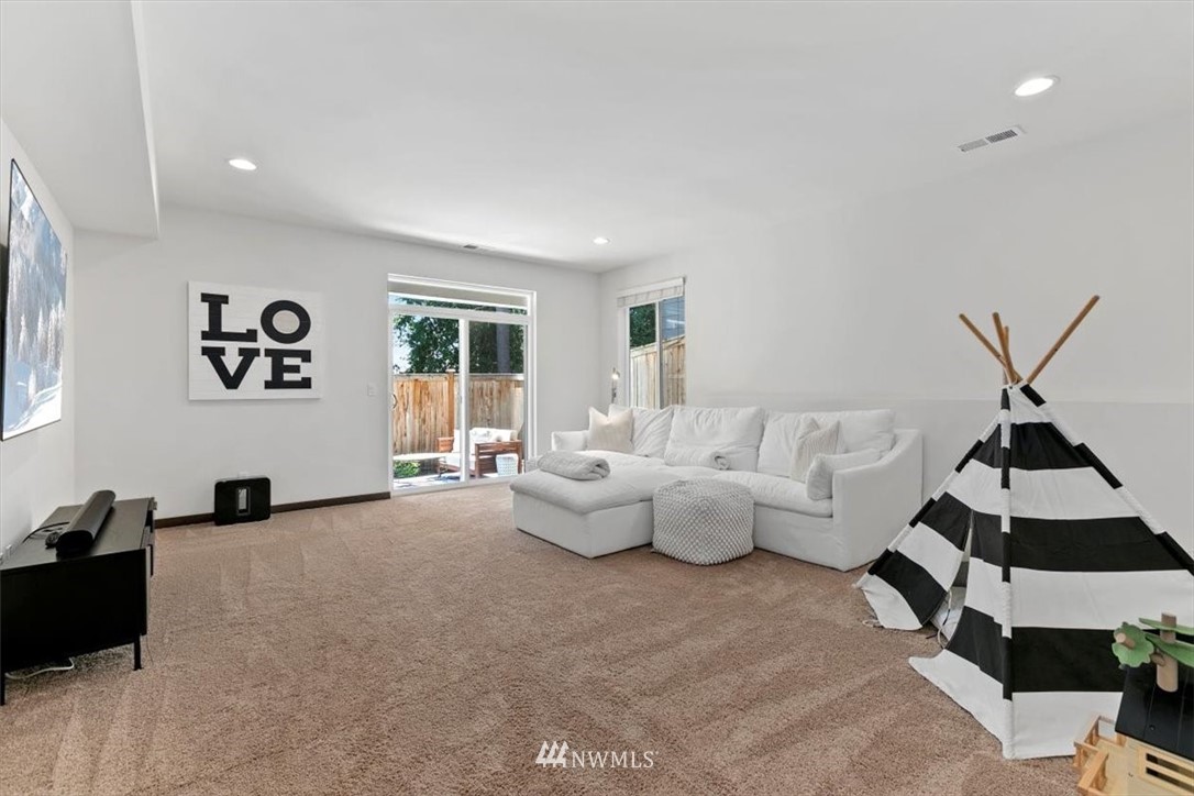 17733 3rd Avenue Southeast Bothell, WA 98012 - Photo 26 of 40