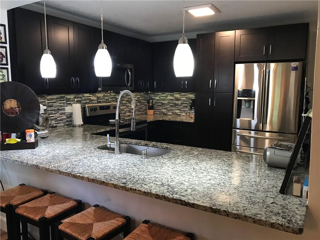 9095 Flynn Circle, Unit 8 Boca Raton, FL 33496 - Photo 4 of 19 Photo 4