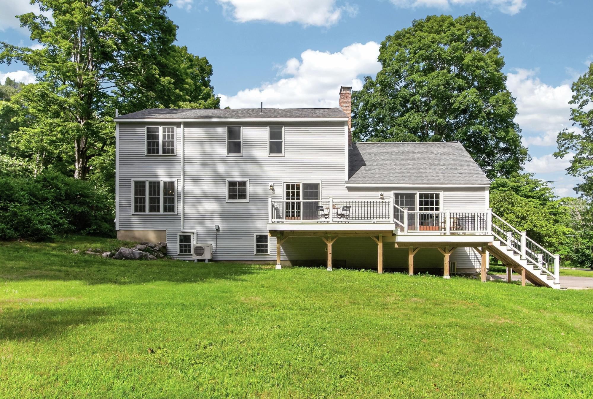 99 Stage Road Hampstead, NH 03841 - Photo 43 of 59