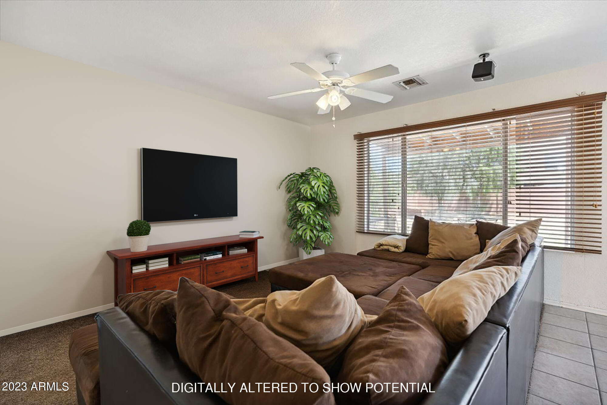 8724 West Coronado Road Phoenix, AZ 85037 - Photo 6 of 22 Family room