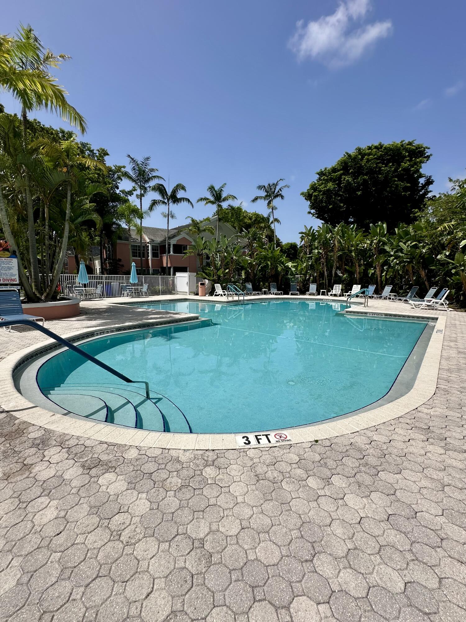 1050 Crystal Way, Unit H Delray Beach, FL 33444 - Photo 35 of 41 BahiaDelrayPool1