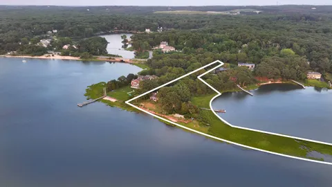 $4,495,000 | 311 Noyack Road, Southampton, NY 11968