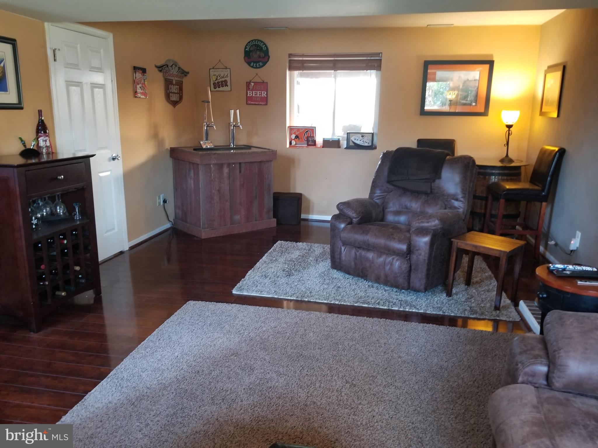 701 Dill Road Severna Park, MD 21146 - Photo 10 of 23 Family Room