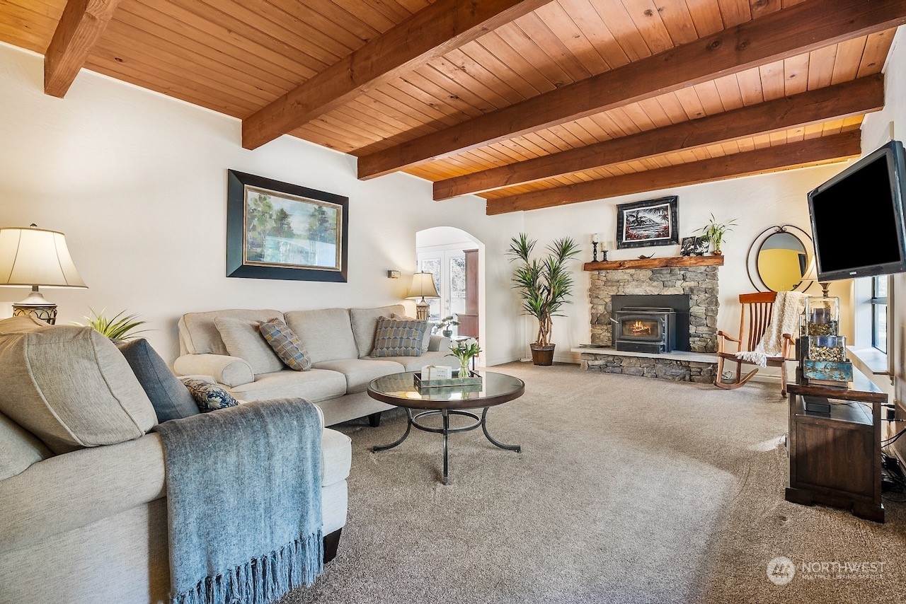12558 461st Avenue Southeast North Bend, WA 98045 - Photo 8 of 40 Gallery Image 8