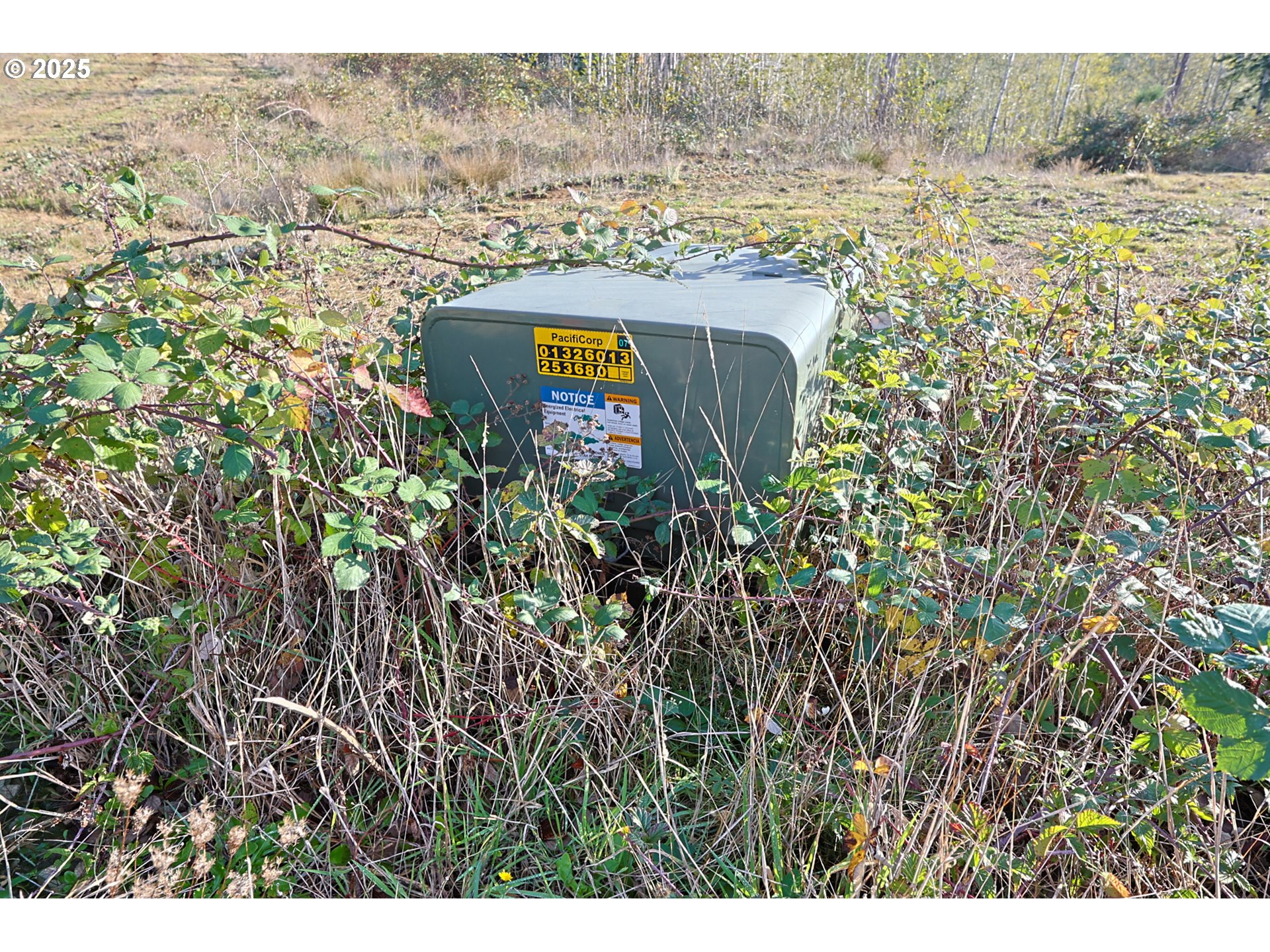 17 Bartleson Road, Unit 1419 Coos Bay, OR 97420 - Photo 15 of 15 a view of a city
