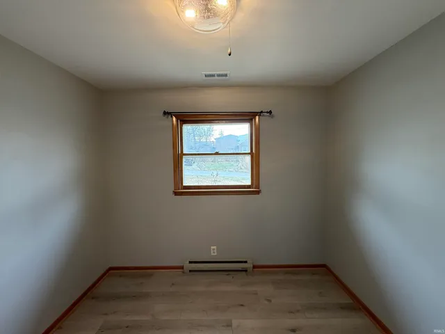 $169,900 | 103 East Porter Street, Winslow, IN 47598