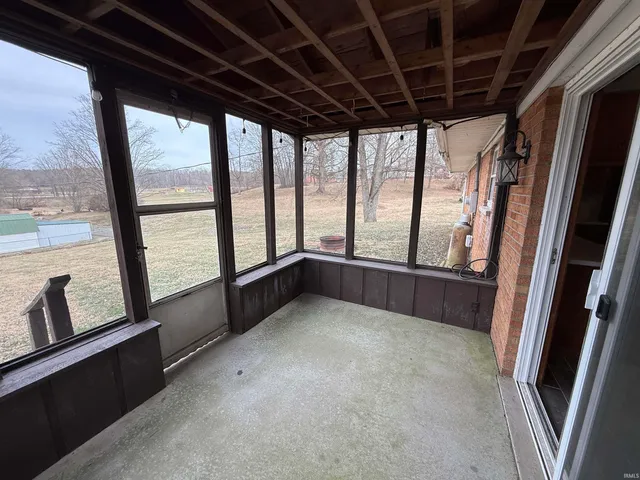 $169,900 | 103 East Porter Street, Winslow, IN 47598