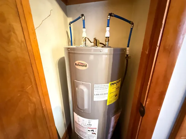 $169,900 | 103 East Porter Street, Winslow, IN 47598