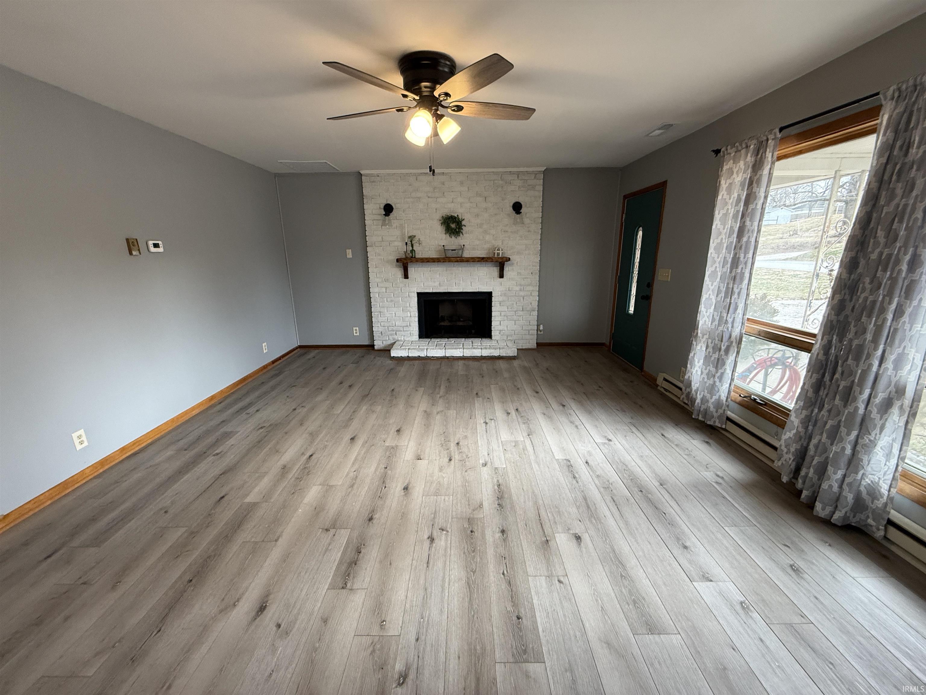 103 East Porter Street Winslow, IN 47598 - Photo 7 of 32