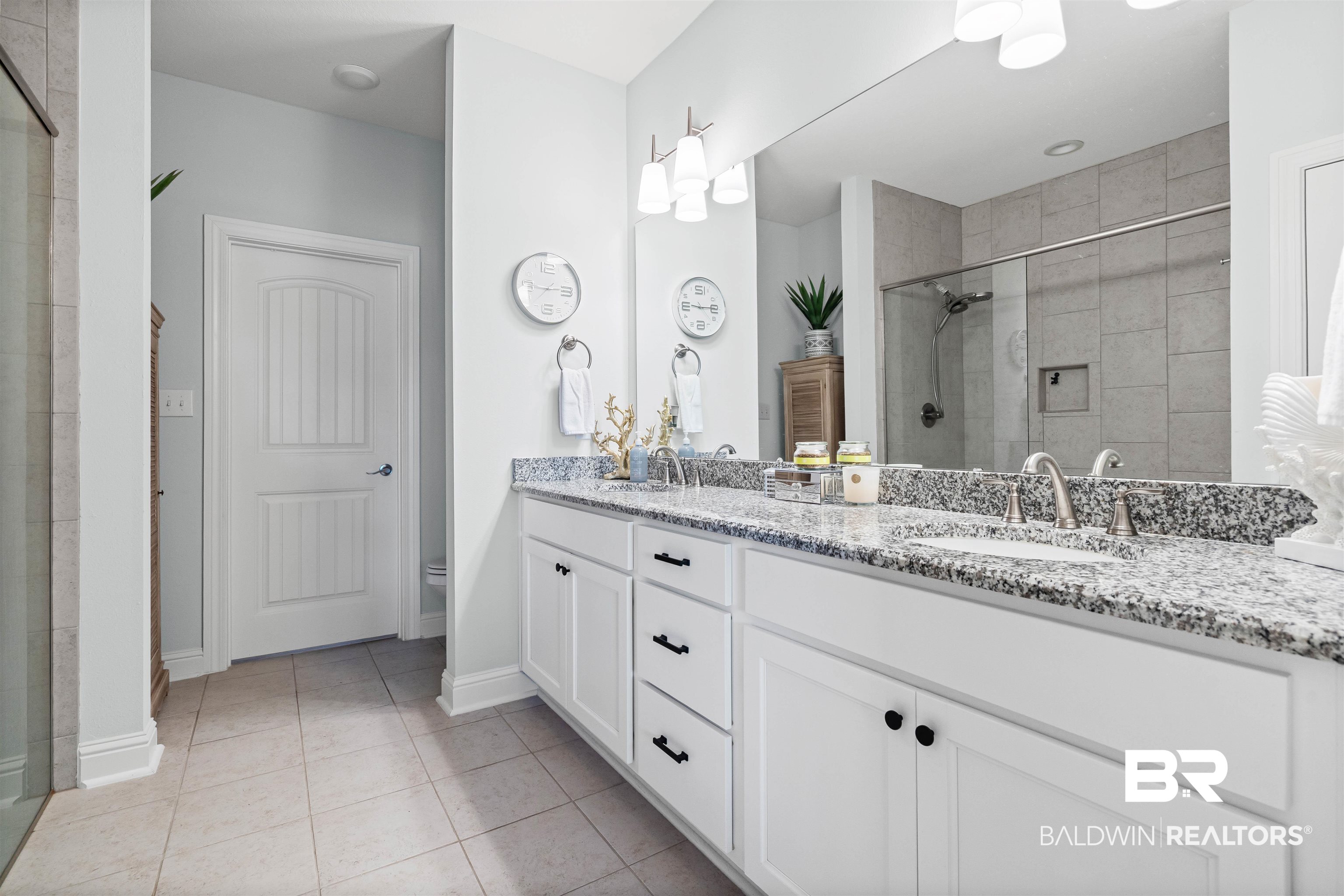 204 Holmes Avenue, Unit 204 Foley, AL 36535 - Photo 13 of 28