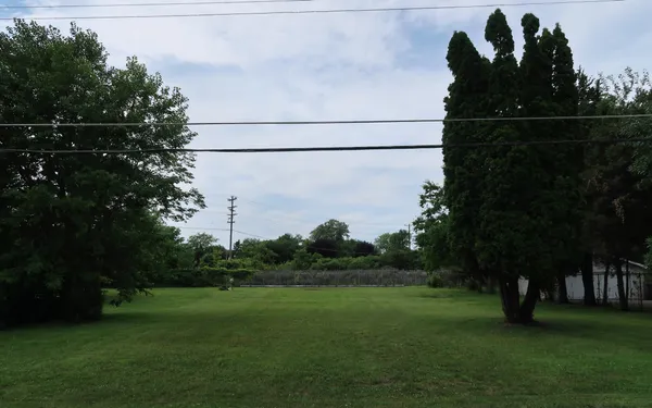$49,900 | 1800 12th Avenue, Somers, WI 53140
