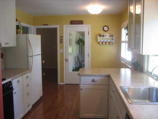 2471 Johnston Road Columbus, OH 43220 - Photo 7 of 10
