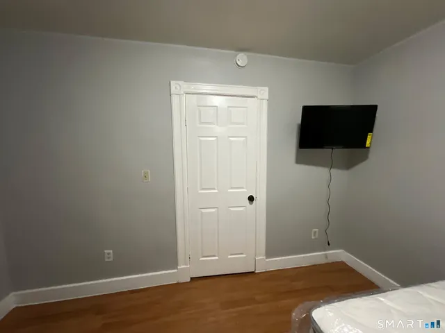 $1,800 | 26 Summer Street, Unit 2, Waterbury, CT 06704