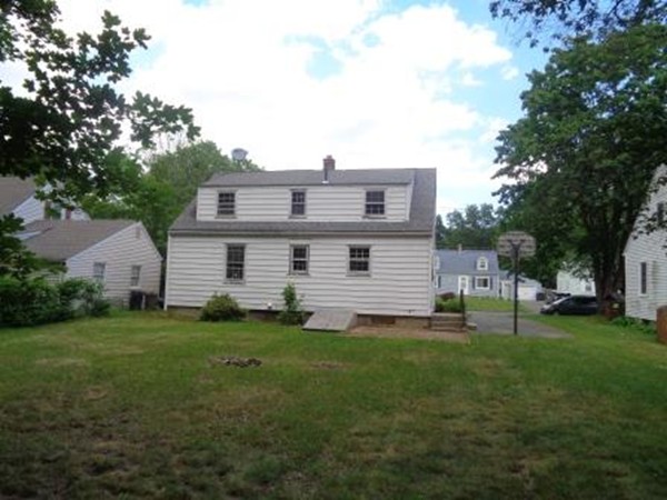 42 Lumae Street Springfield, MA 01119 - Photo 3 of 14
