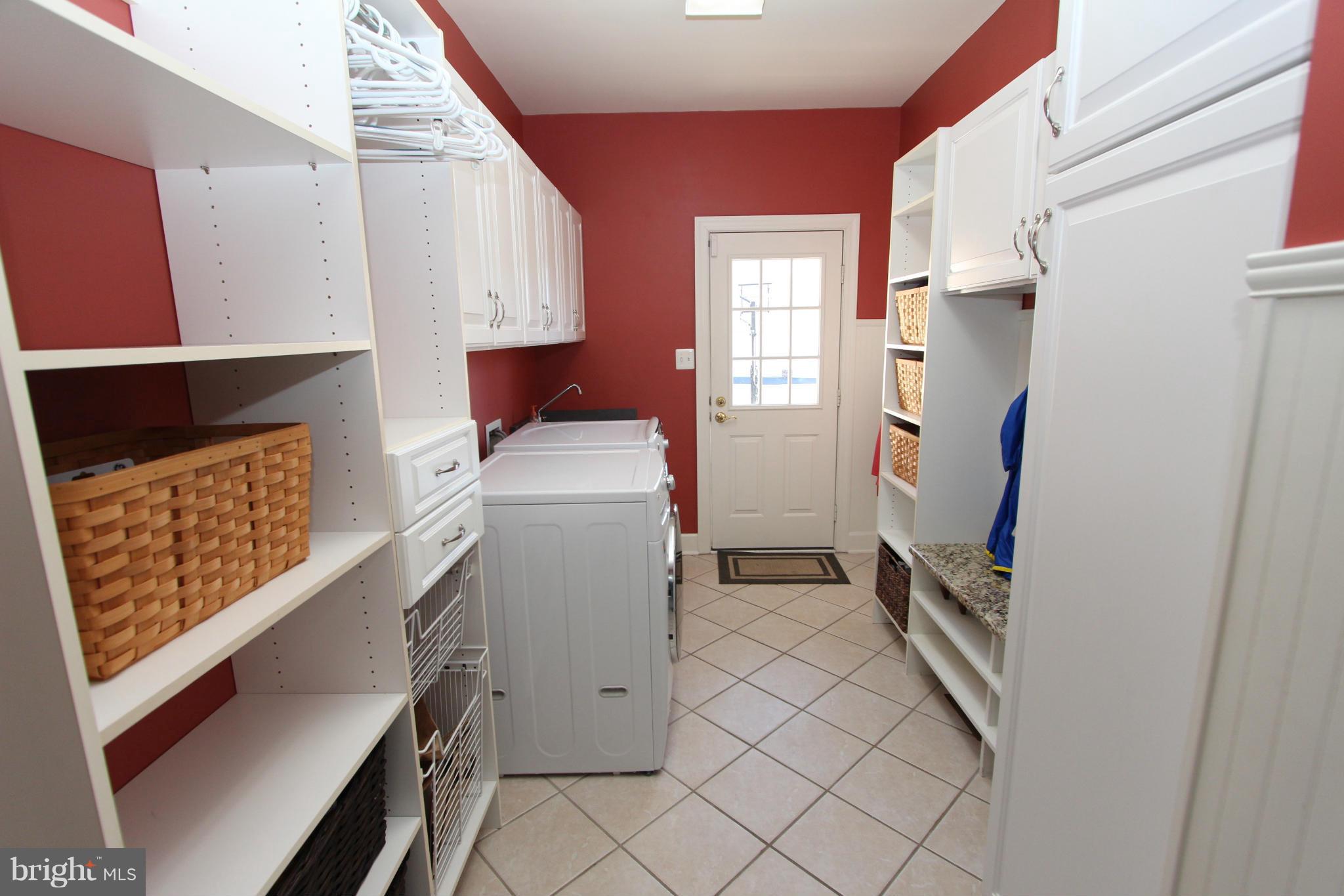 11292 Stones Throw Drive Reston, VA 20194 - Photo 12 of 30 Laundry/Mud Room w/Custom Built-ins