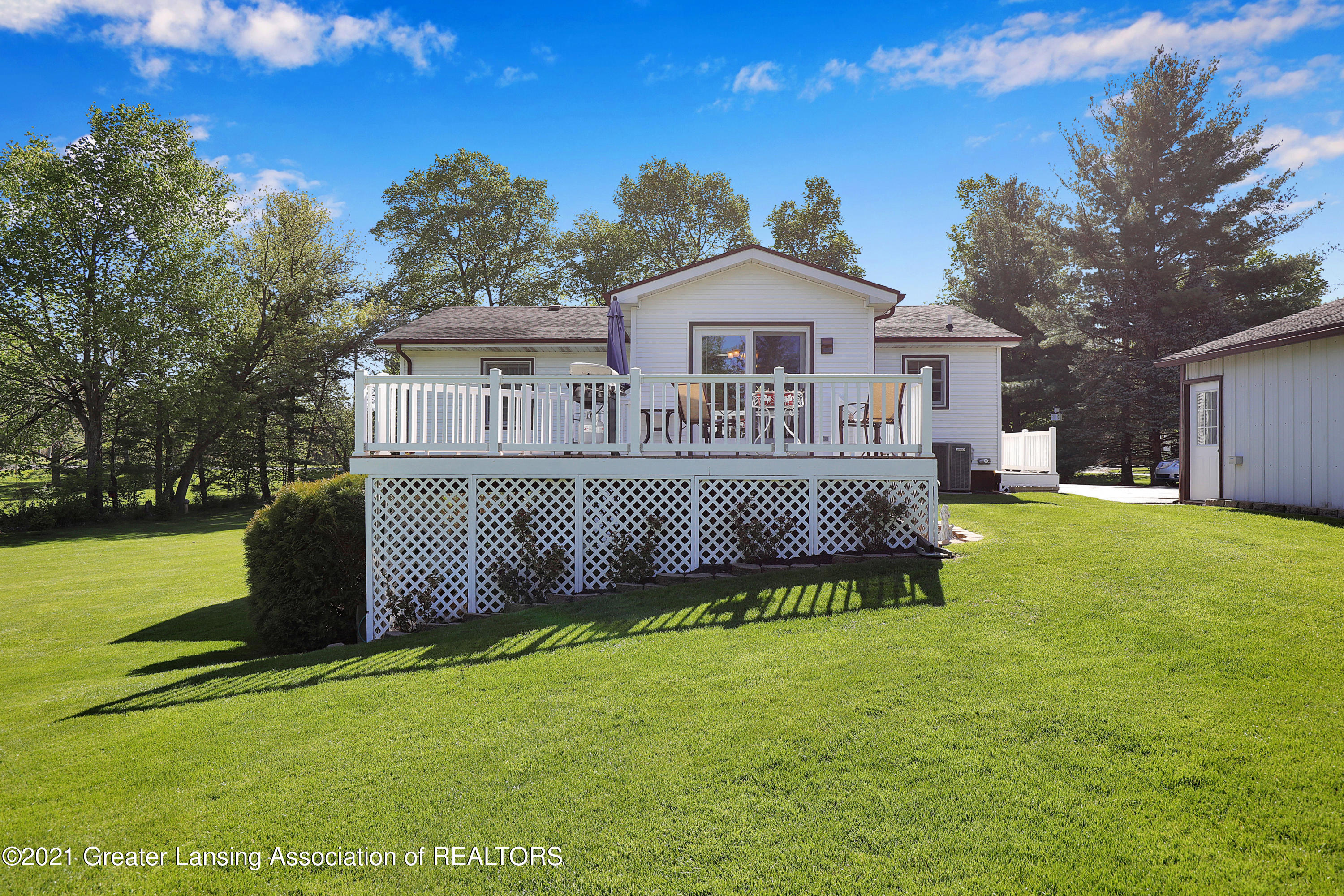 12288 Airport Road Dewitt, MI 48820 - Photo 3 of 32 Rear View