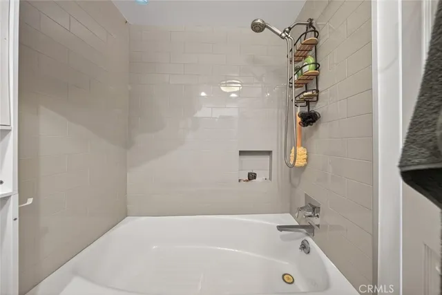 a view of terrace with wooden floor and city view