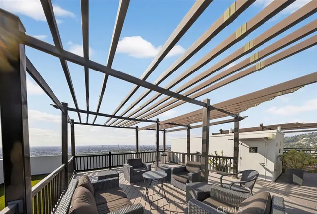 $4,750 | 7250 Franklin Avenue, Los Angeles, CA 90046