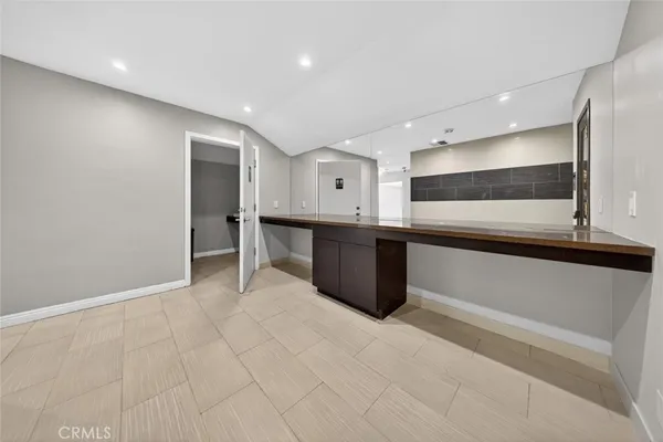 $3,950 | 7250 Franklin Avenue, Unit 409, Los Angeles, CA 90046