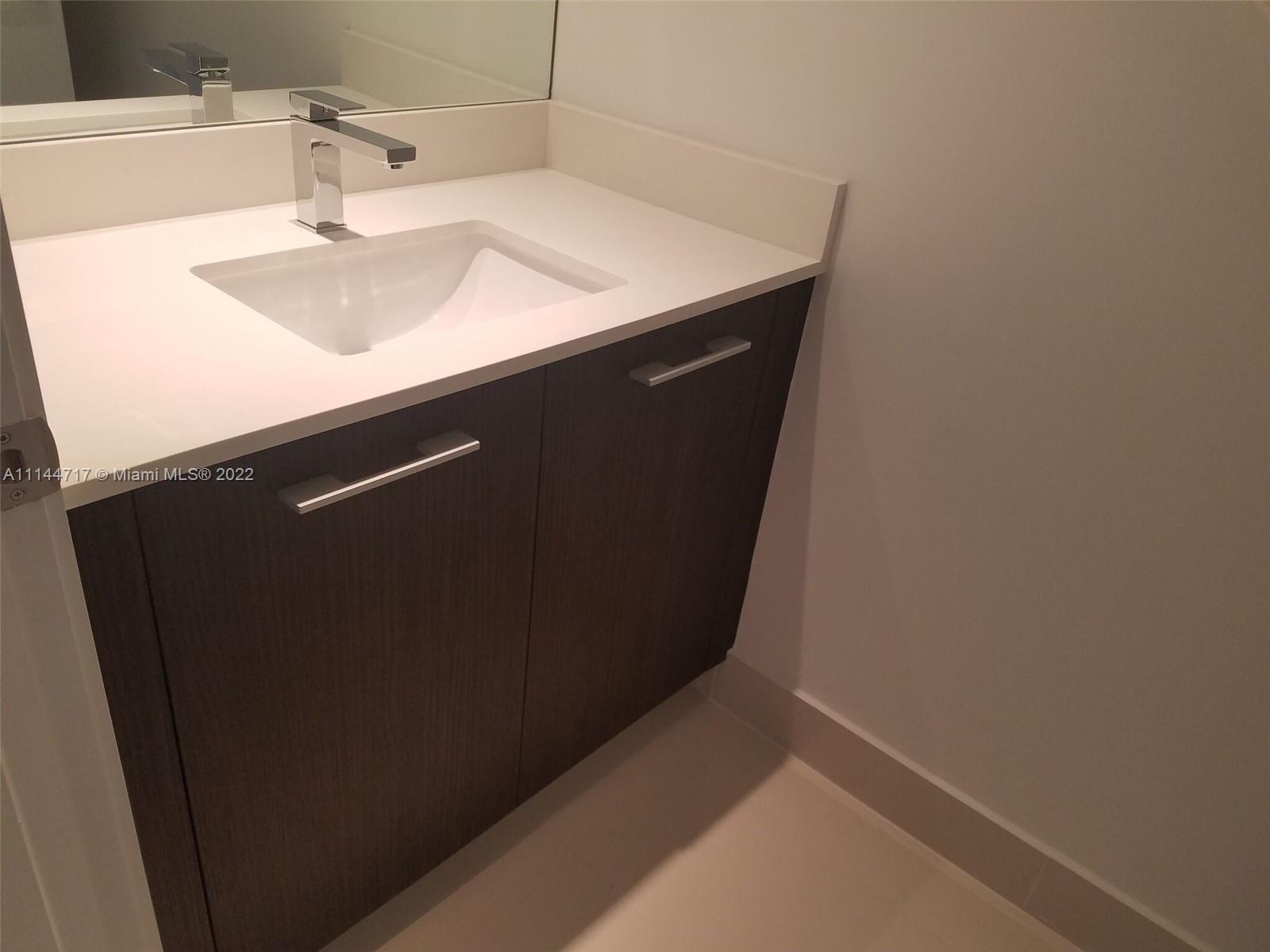 45 Southwest 9th Street, Unit 3103 Miami, FL 33130 - Photo 20 of 23 a close up of a sink