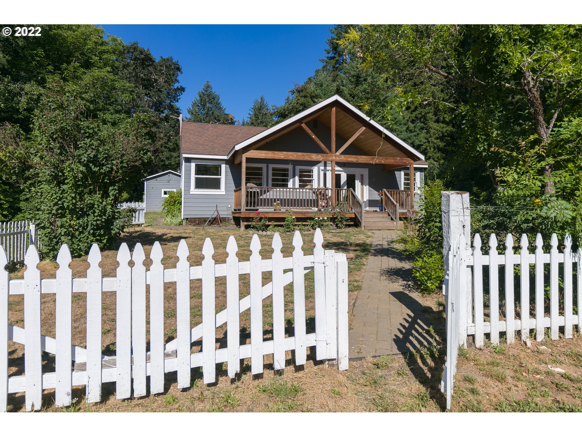 66 Lower Spring Creek Road White Salmon, WA 98672 - Photo 3 of 32 Gallery Image 3